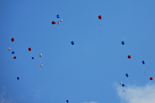 red white and blue balloons