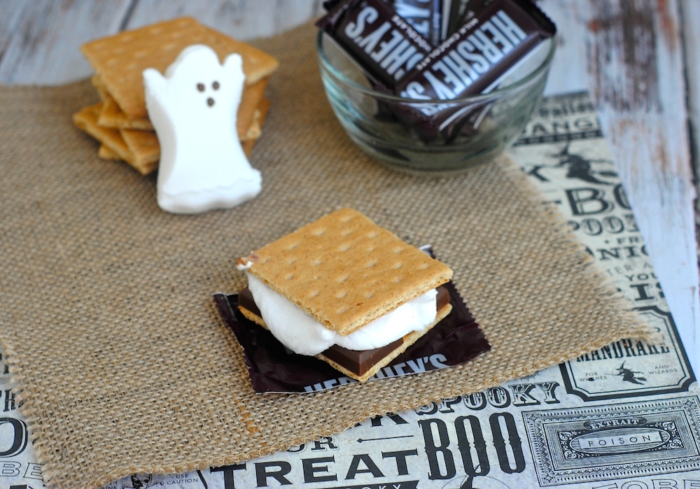Ghost S'mores for Halloween