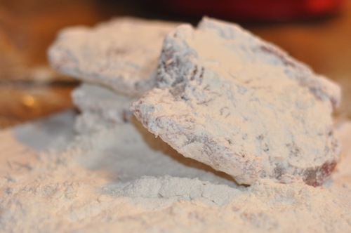 steak in flour