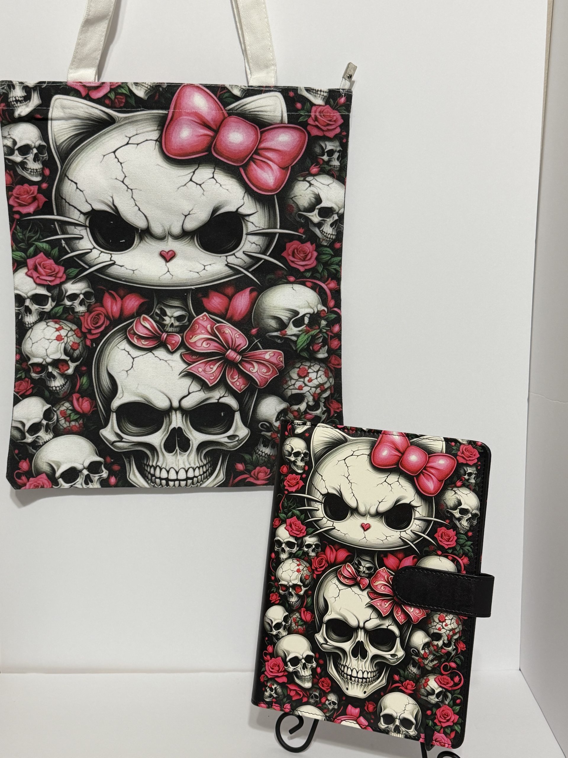 HK Scary Kitty