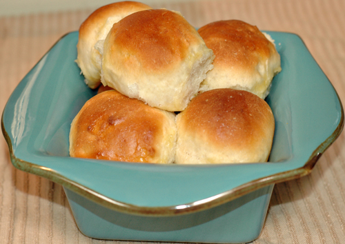 DINNER ROLLS