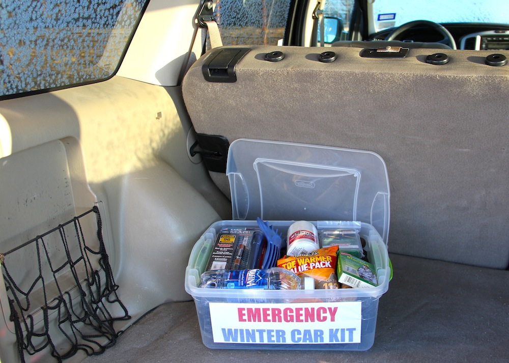 Winter Solutions - DIY Emergency Winter Car Kit - A Cowboy's Wife