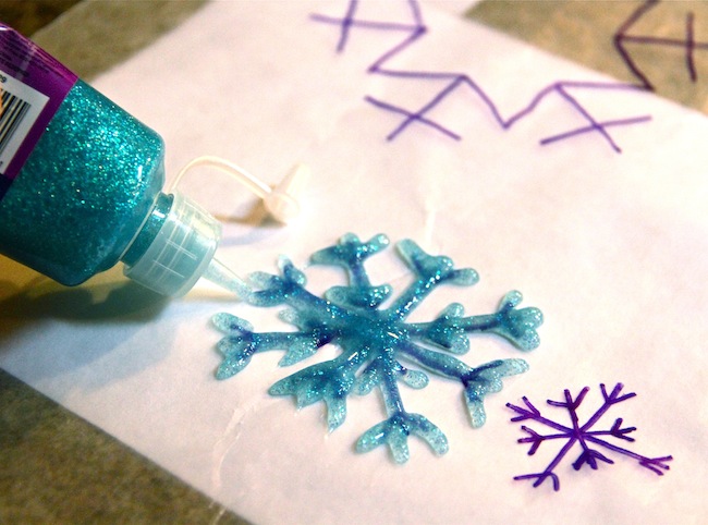 snowflake tempate with glitter glue